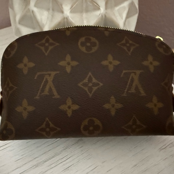 Louis Vuitton Brown and Tan Monogram Clutch - Picture 1 of 4